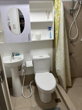 STANFORD SUITES 2 UNIT 755 lilian